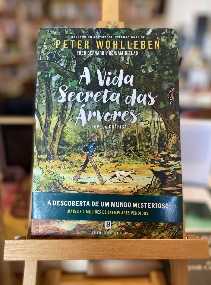 VIDA SECRETA DAS ÁRVORES, A - NOVELA GRÁFICA